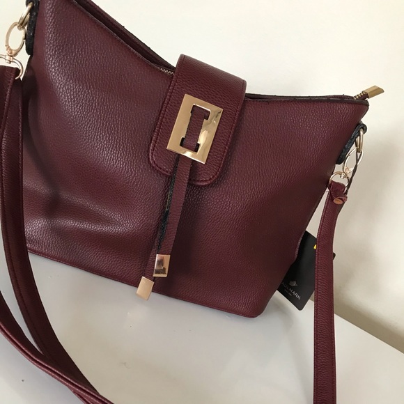 Handbags - Shoulder bag